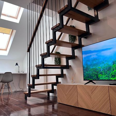 Cozy Loft Apartment In Zagreb Center Екстериор снимка