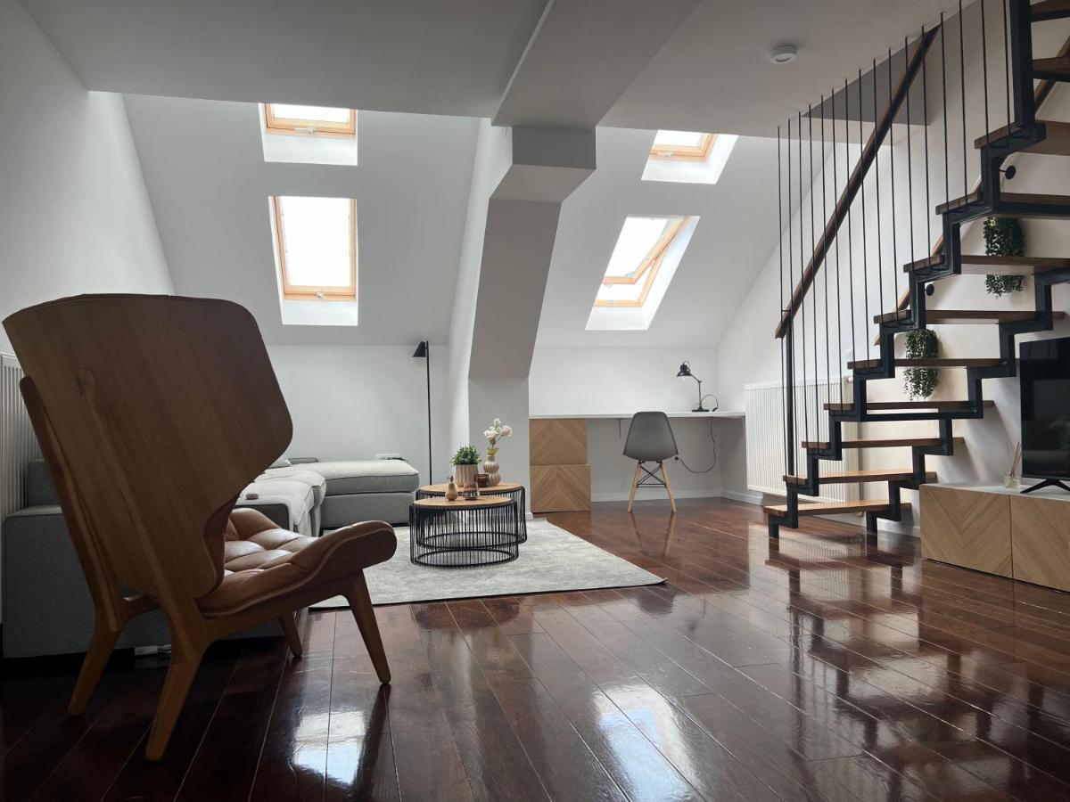 Cozy Loft Apartment In Zagreb Center Екстериор снимка