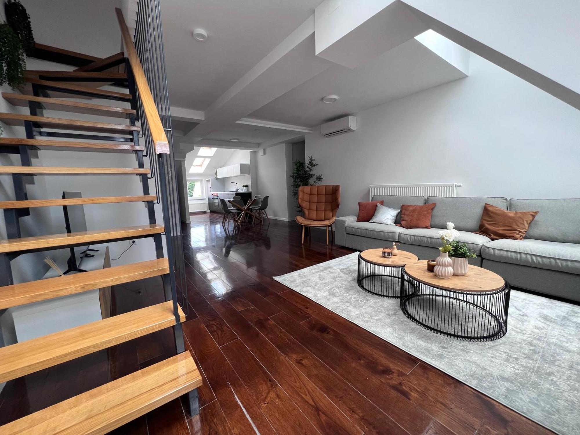 Cozy Loft Apartment In Zagreb Center Екстериор снимка